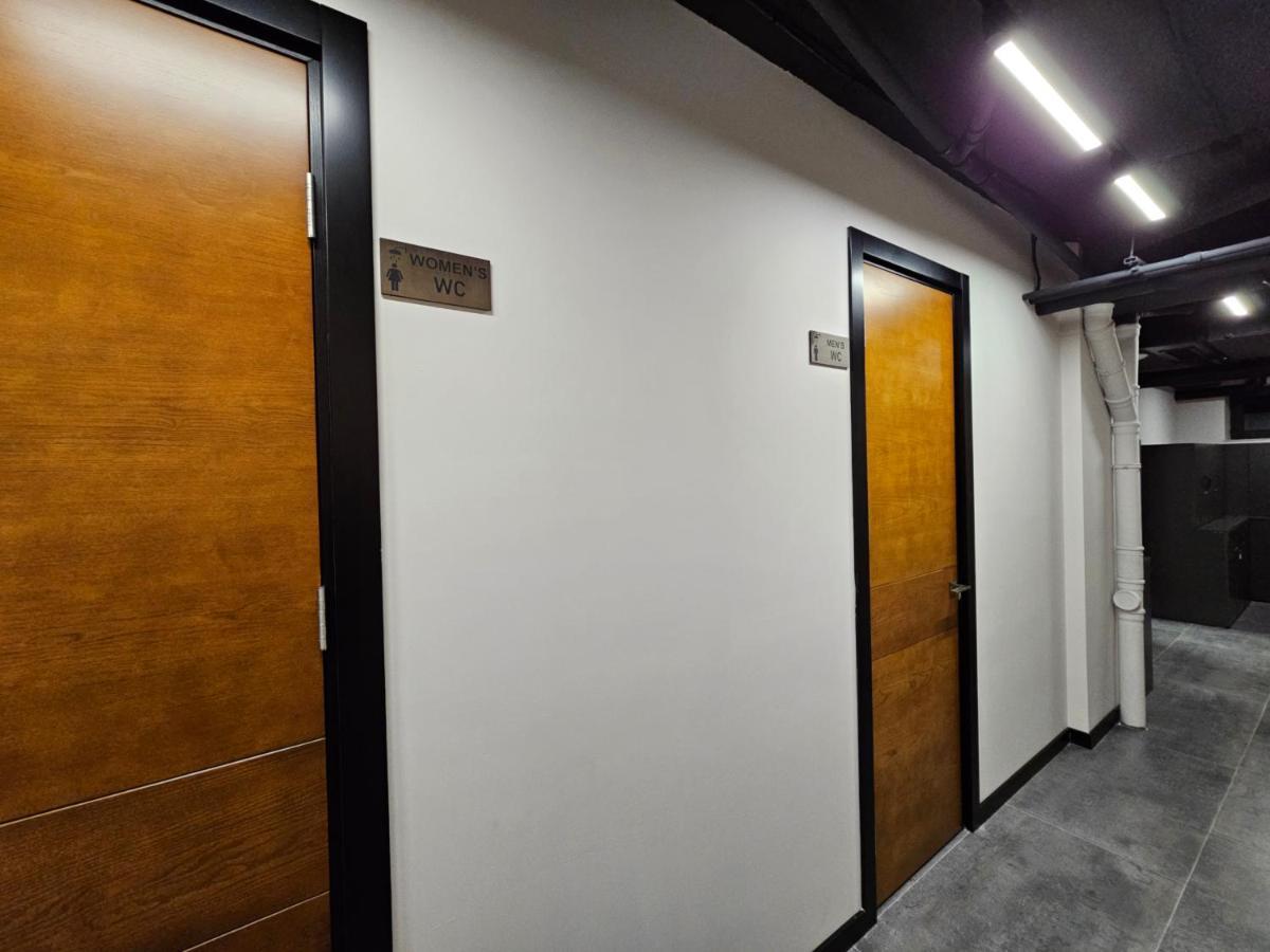 Orion Hostel Jereván Kültér fotó