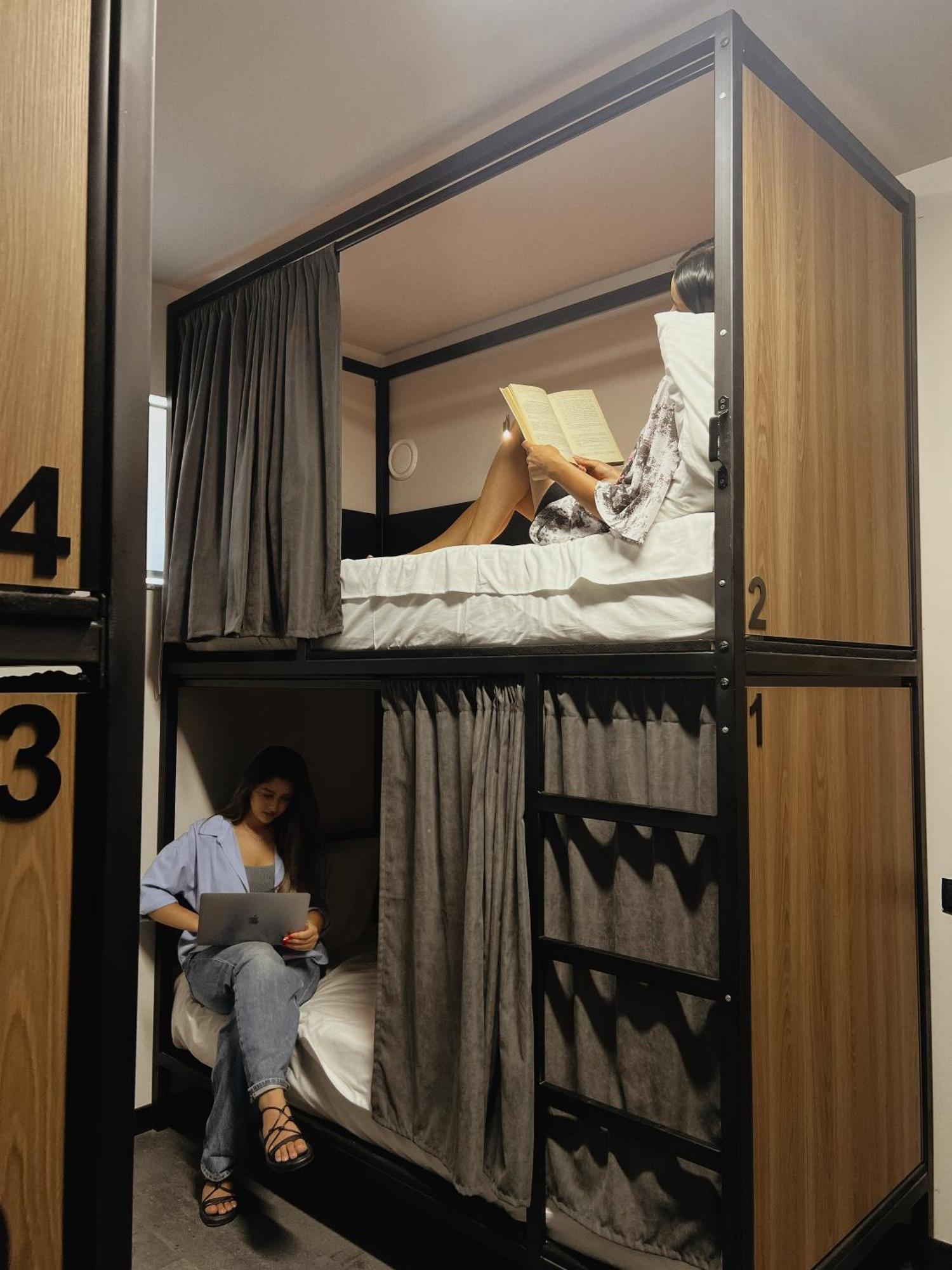Orion Hostel Jereván Kültér fotó